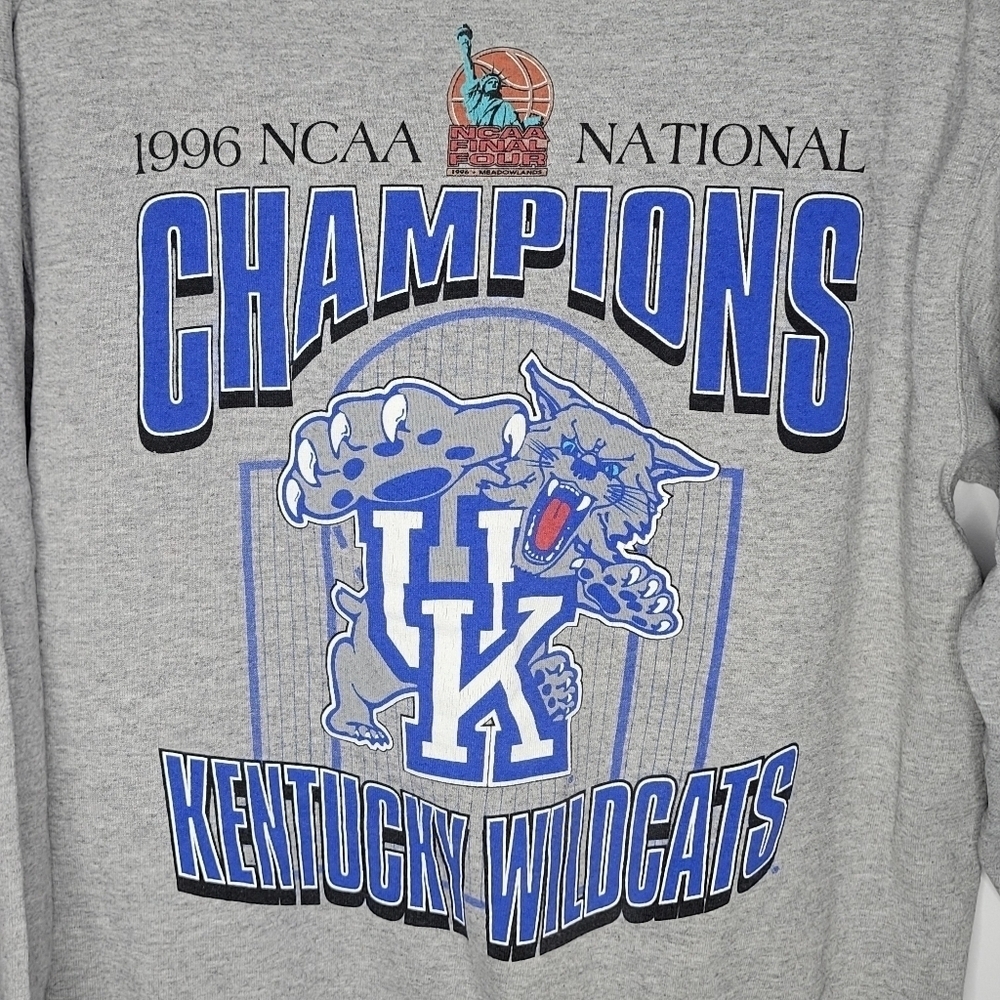 Vintage 90s STARTER University of Kentucky 1996 NCAA National Champions Crewneck - Picture 3 of 5
